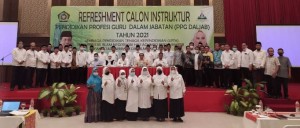 Refreshment Dosen dan Guru Pamong sekaligus Penandatanganan MoU